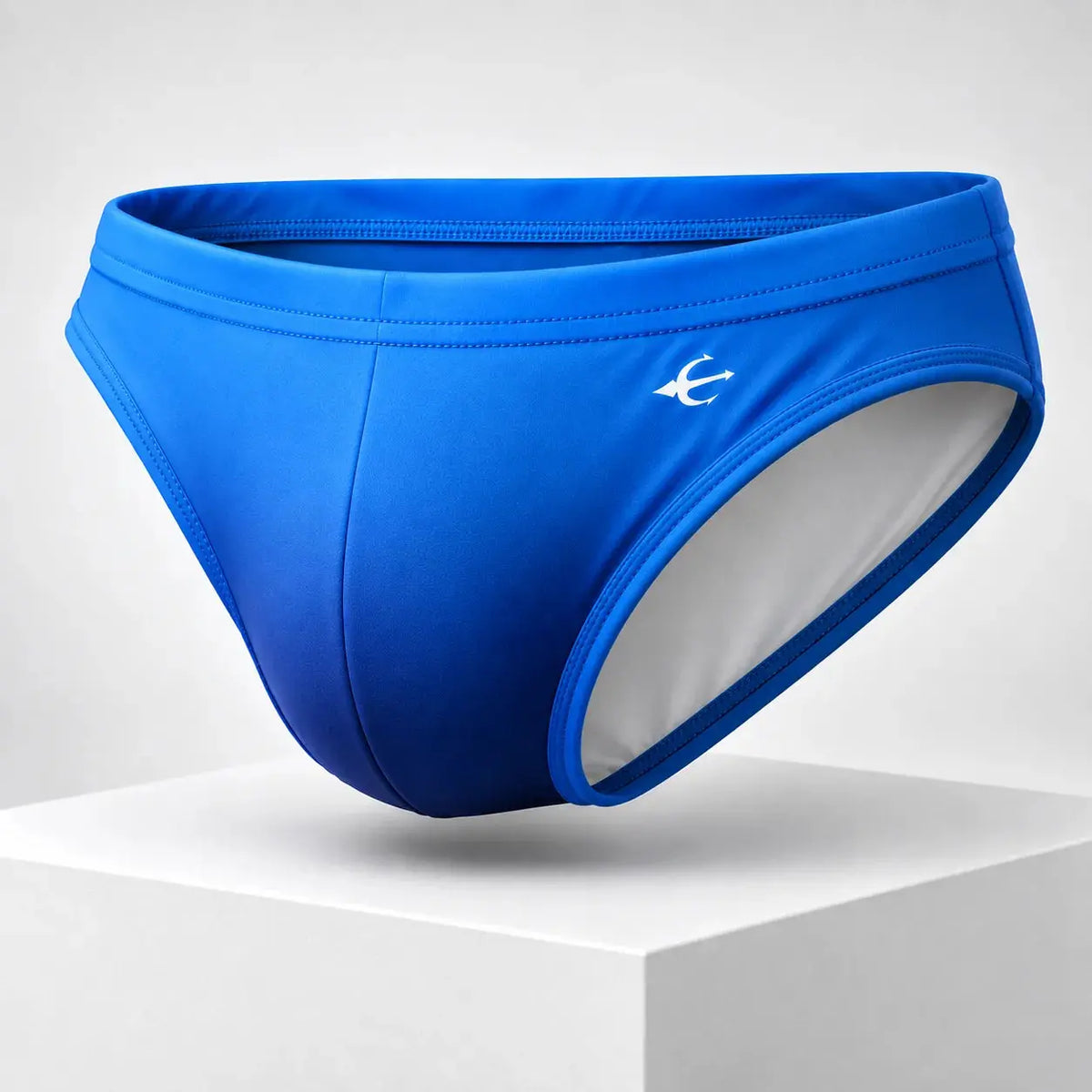 Bikini Colors Azul, bikini de moda de color sólido para hombre, vista frontal – EQUAL Swimwear