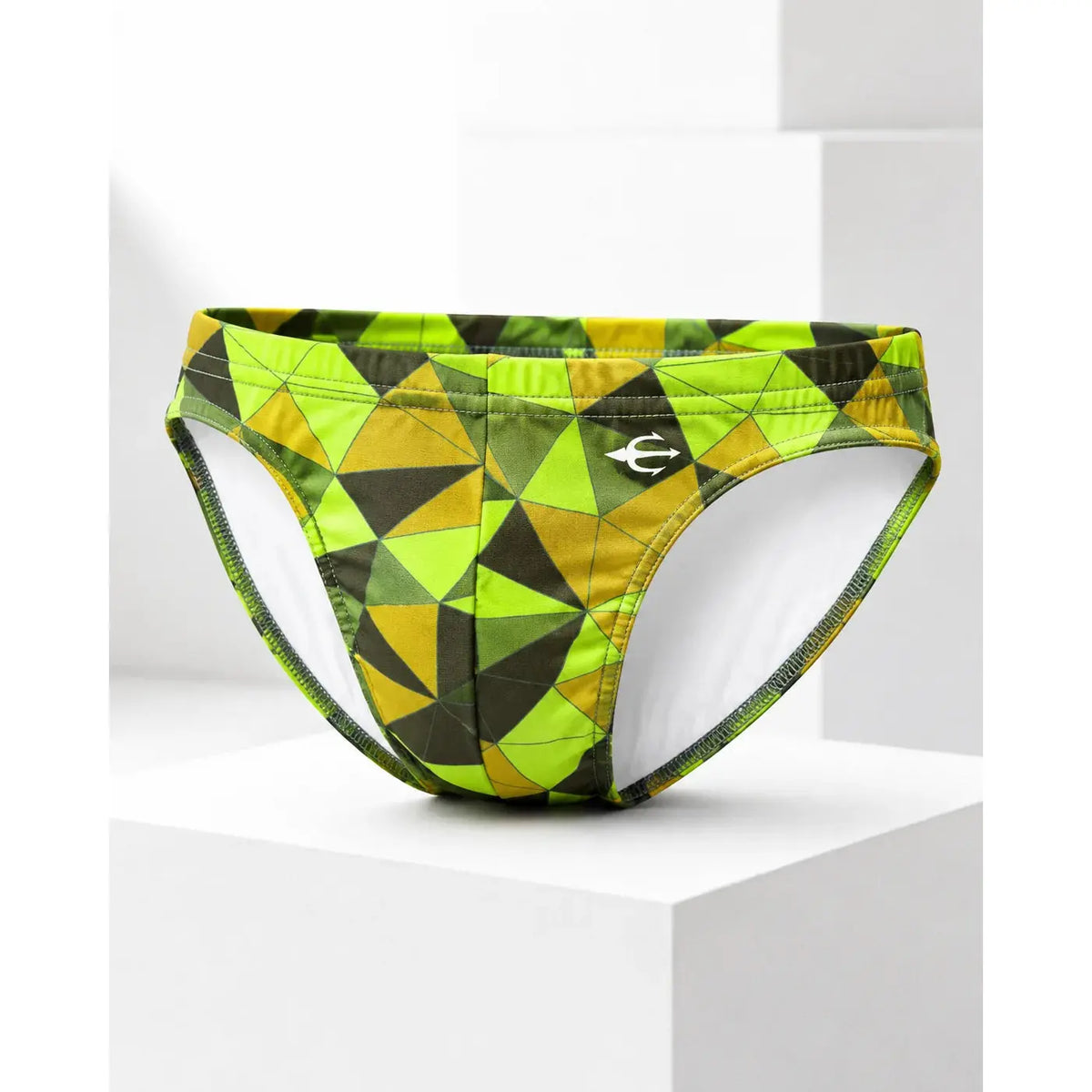 Bikini Prisma Verde hombre, detalle de diseño gráfico premium – EQUAL Swimwear