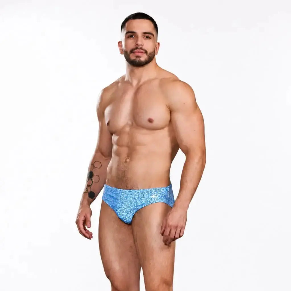Brief Mykonos hombre, vista lateral con estampado – EQUAL Swimwear