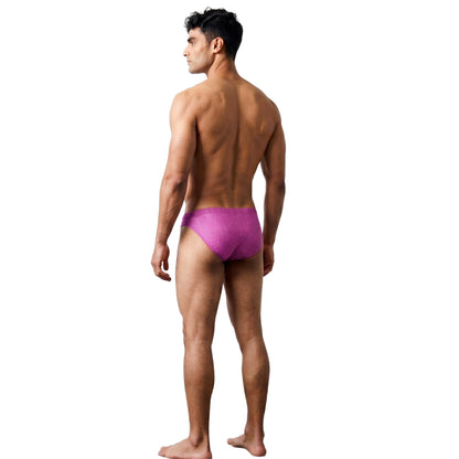 Bikini Fresh Rosa en modelo, vista trasera | Equal Swimwear