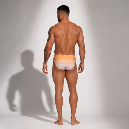 Bikini Tricolor Amarillo en modelo, vista trasera | Equal Swimwear