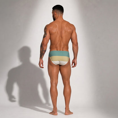 Bikini Tricolor Verde en modelo, vista trasera | Equal Swimwear
