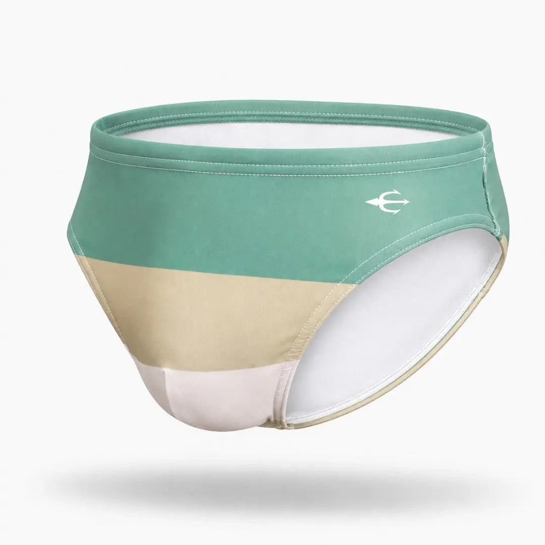 Brief Tricolor Verde hombre, vista de producto con color block – EQUAL Swimwear