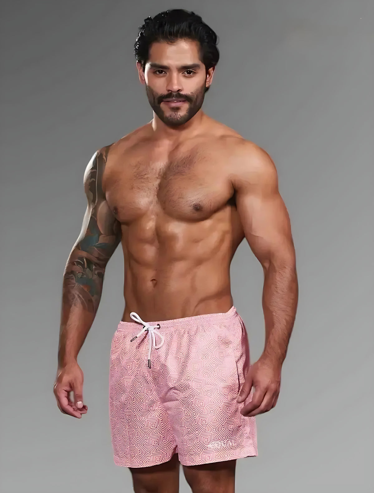 Short Geométrico Salmón hombre, vista frontal con estampado geométrico – EQUAL Swimwear